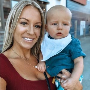 Meet your Posher, Ashlee